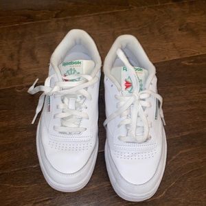 Reeboks club c vintage - mens 6 1/2